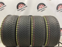 Delinte Winter WD1 R18 235/45