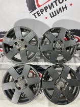 Диски литые Nissan оригинал R15 4x114.3 et46 66.1