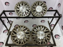 литье Тойота 6j 5*114.3 ЕТ45 ЦО 60.1 R14