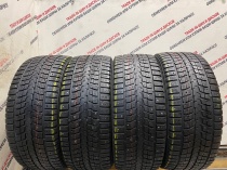 Dunlop SP Winter Ice 01 R16	215/55