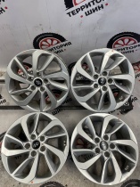 Литые Хендай Туссан R17 5*114.3 ЦО 67.1 ЕТ51 J7