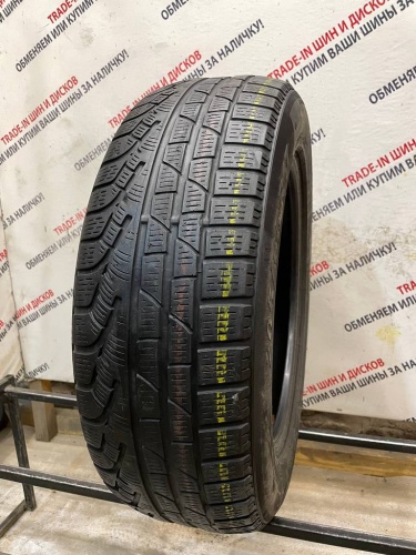 Pirelli Winter Sottozero 210 Serie II R17	205/65