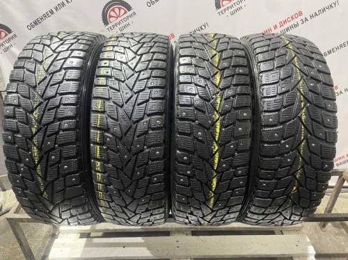 Dunlop Grandtrek Ice 02 R17 215/60