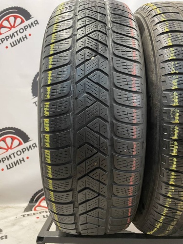 Pirelli Scorpion Winter R17	215/65
