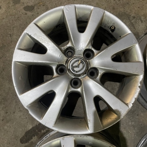 Диски литые mazda R16 5x114.3 et52 67.1