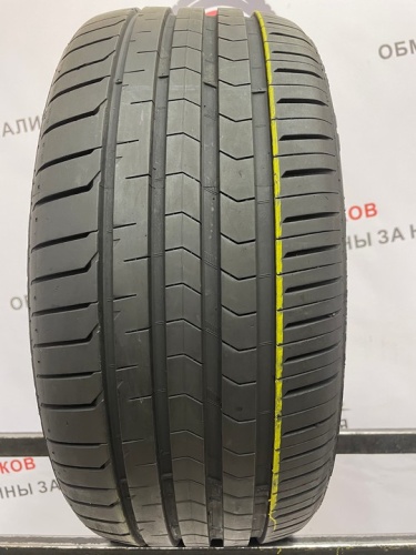 Vredestein Ultrac Satin R18 225/40 92Y