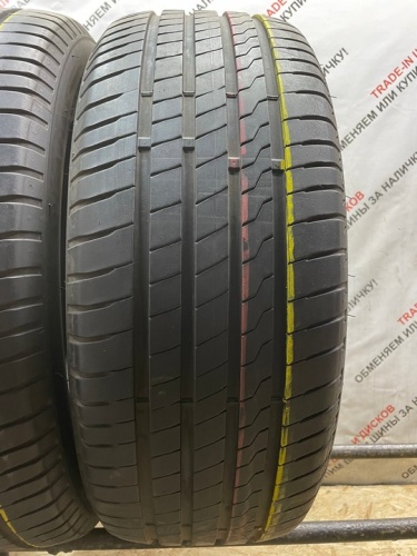 Firestone RoadHawk R18 235/55