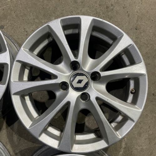 Диски Литые R15 4x100 et49 60.1 6j