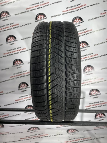 Pirelli Scorpion Winter  275/45 R20