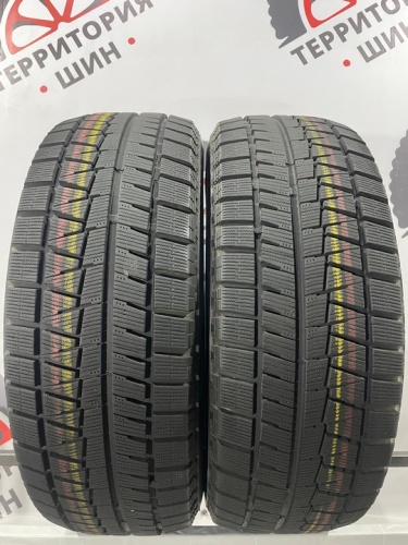 Bridgestone Ice Partner 2 R17 215/55