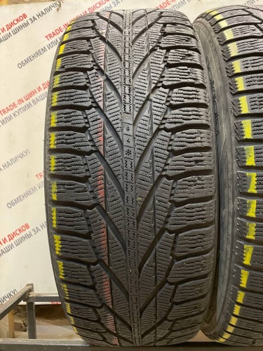 Nokian Hakkapeliitta R2 SUV R19   235/55