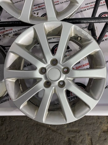 Литые диски R17 5x114.3 ЦО64.1 ET60 7J