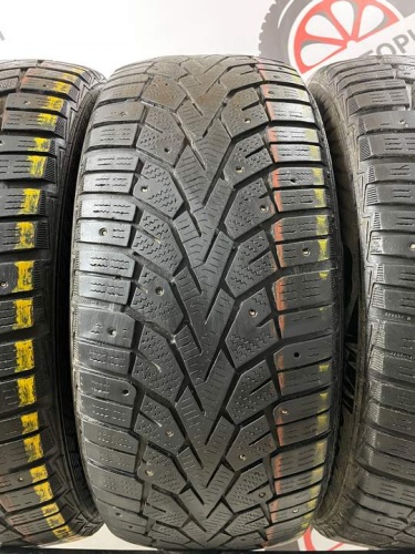 Gislaved Nord Frost 100 R16 215/55