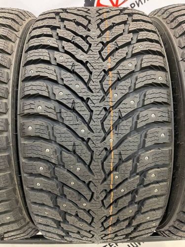Nokian Tyres Hakkapeliitta 9 R18 275/40