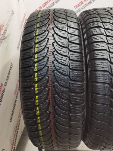Bridgestone Blizzak LM-80 R16	215/65