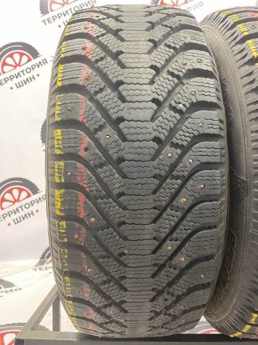 Goodyear UltraGrip 500 235/55 R17