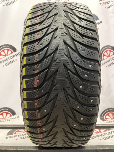 Yokohama iceGuard Stud 225/55 99T R16