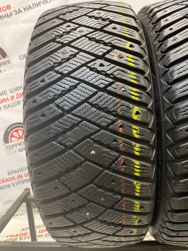 Goodyear UltraGrip Ice Arctic SUV R16	205/55