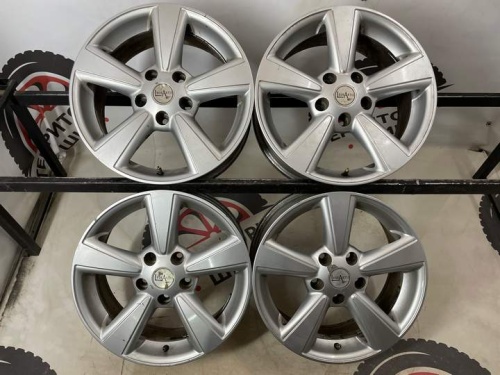 Литье Nissan R16 5х114,3/66,1/ЕТ40/J6,5