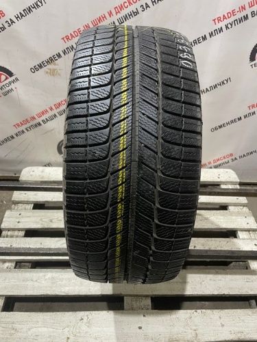 Michelin X-Ice XI3 R18 245/40