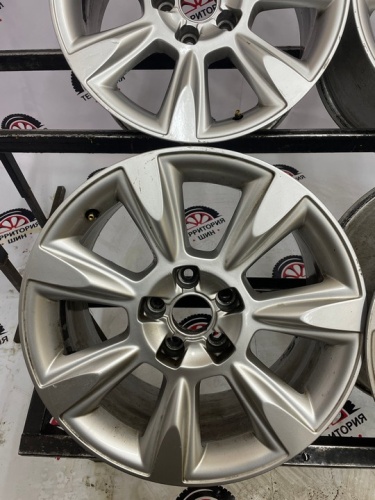 Литье Ауди 5*112 d66.5 et26 8j R17