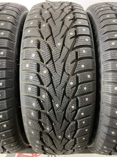 ILink WinterVorhut STUD III R17 225/60 103T