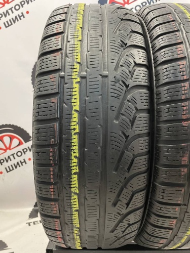 Pirelli Winter Sottozero 210 R16 215/65