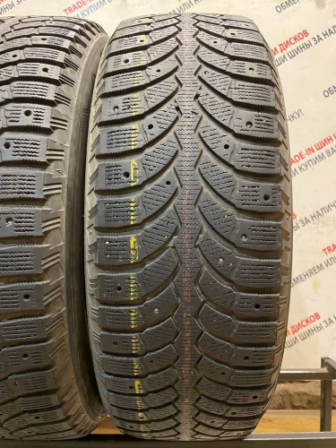 Bridgestone Blizzak Spike-01 R17 225/65