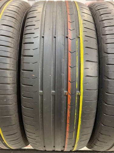 Continental ContiPremiumContact 5 R16	215/60