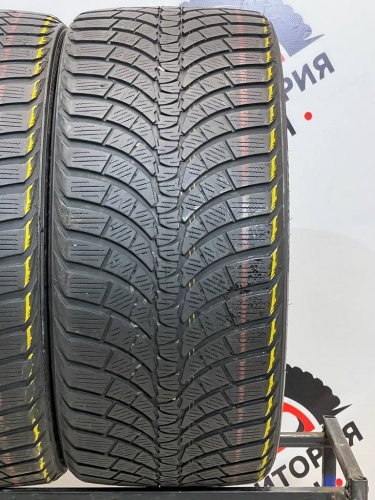 Kumho WinterCraft WP71 R19 245/40 275/35
