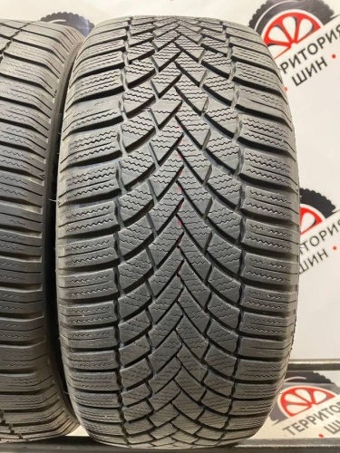 Bridgestone Blizzak LM-005 R17 215/50