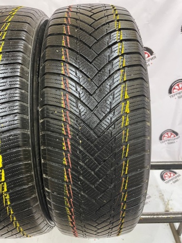 Tracmax X-privilo S130 R16 215/65 98Н