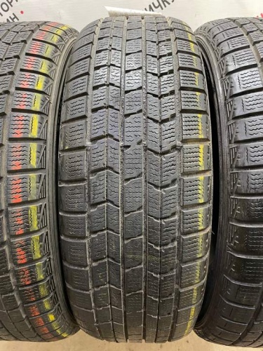 Dunlop Winter Maxx WM01 R16 205/65