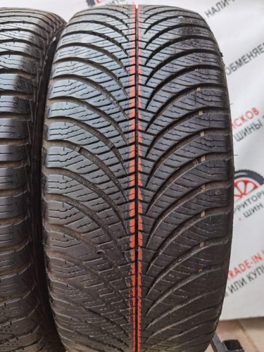 Goodyear vector4seasons R17 205/55.