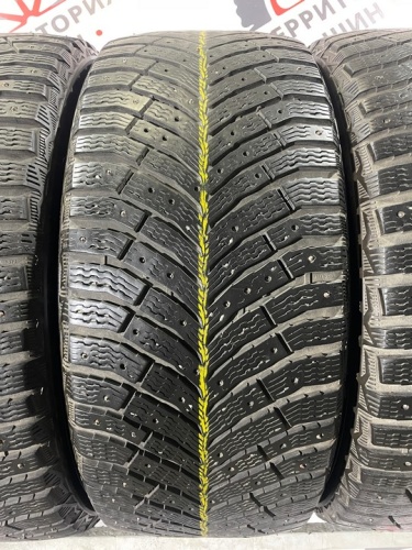 Michelin X-Ice North 4 R19 255/45