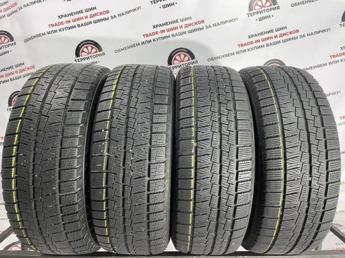 Kapsen SnowShoes AW33  R16 205/55