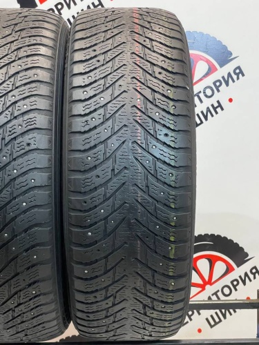 Nokian Tyres Hakkapeliitta 8 SUV R17 235/65