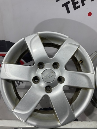 Диски литые R15 5x114.3 ET45 ЦО67.1 5.5J