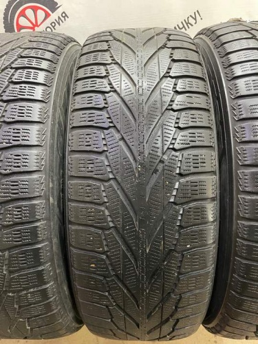 Nokian Hakkapeliitta R2 SUV R17 235/65