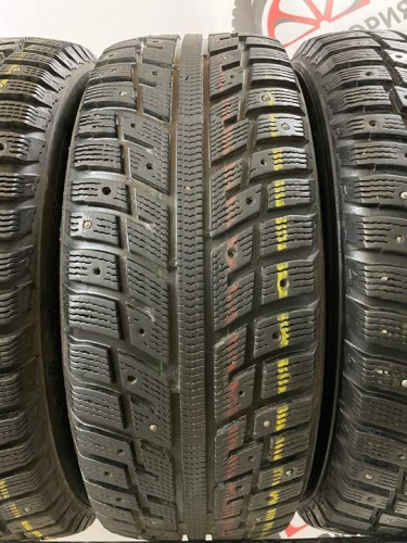 Kumho I`Zen KW22 R16 205/55