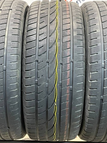 Powertrac SnowStar R19 245/45