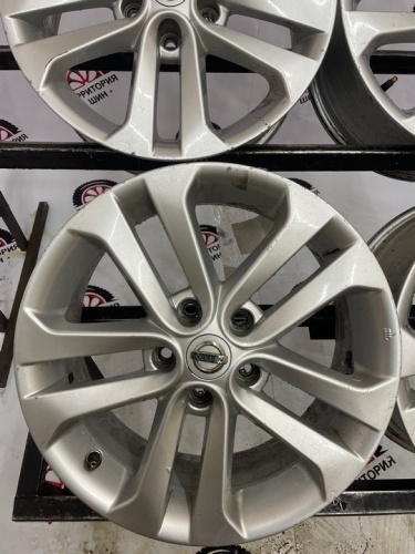 Литье Нисан Оригинал 5*114,3 ЕТ47 ЦО66,1 7J