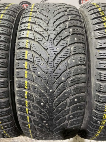 Nokian Tyres Hakkapeliitta 9 R17 215/55