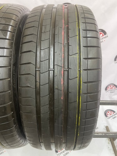 Pirelli Pzero PZ4 R20 235/40 96V