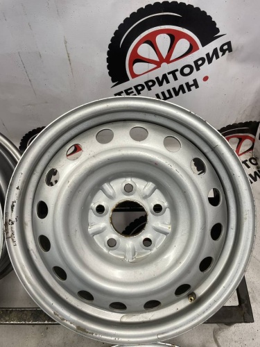 Штампы Рено  R16 5x114.3 ЦО 66.1 ЕТ50 5J