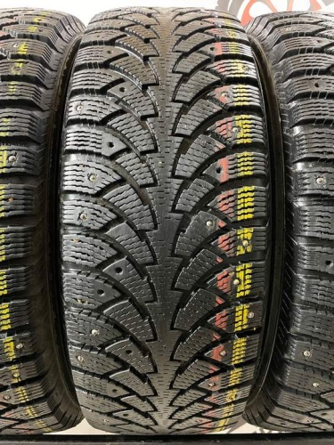 Nordman 4 R16 215/65