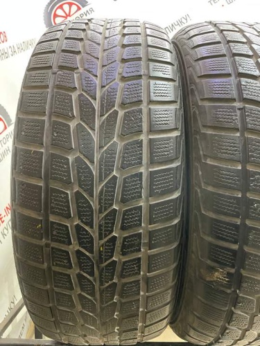 Dunlop SP Winter Sport 400 R18 265/60.