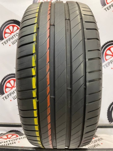 Kleber Dynaxer UHP R18 225/40