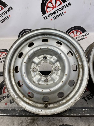 Диск штампованные ВАЗ-Нива R15