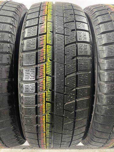 Yokohama IceGuard IG50+ R16 195/ 55
